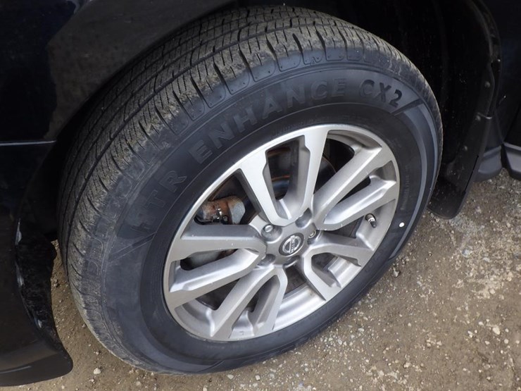 2014-nissan-pathfinder-image-13