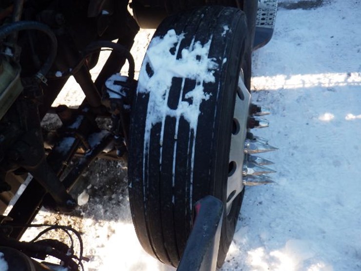 2017-freightliner-cascadia-125-image-24