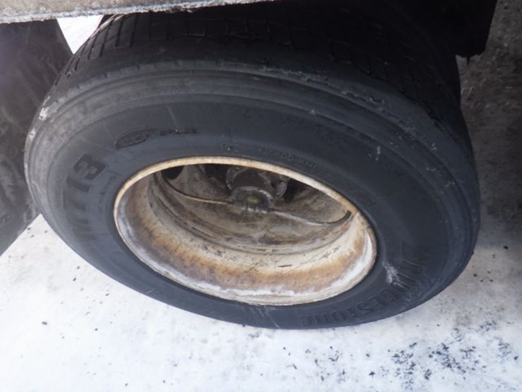 2018-utility-4000d-x-image-14