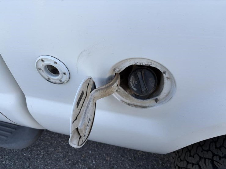 2005-ford-f250-image-32