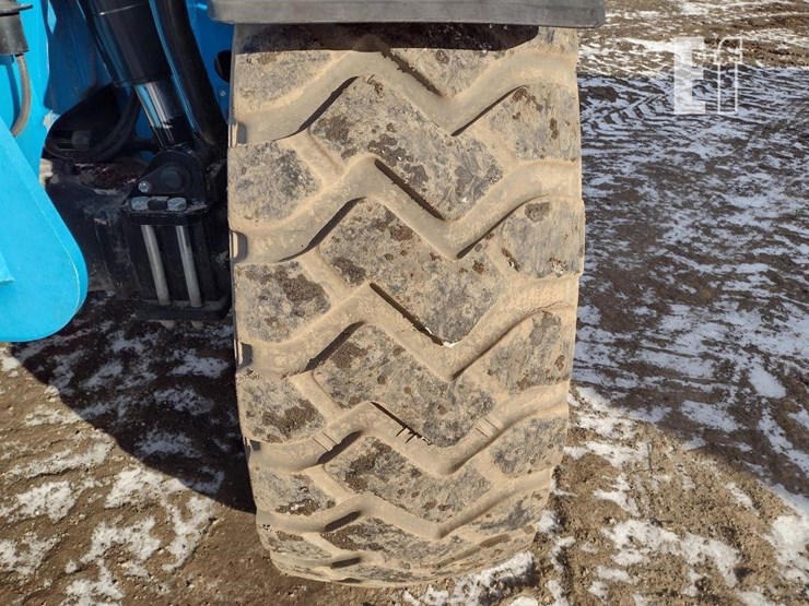 2019-genie-gth1544-image-18