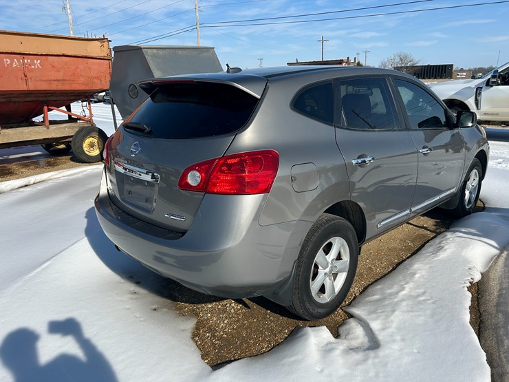 2012-nissan-rogue-image-3