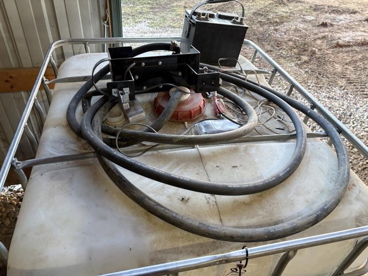 250gal-ibc-tote-w/feed-stabilizer-image-2