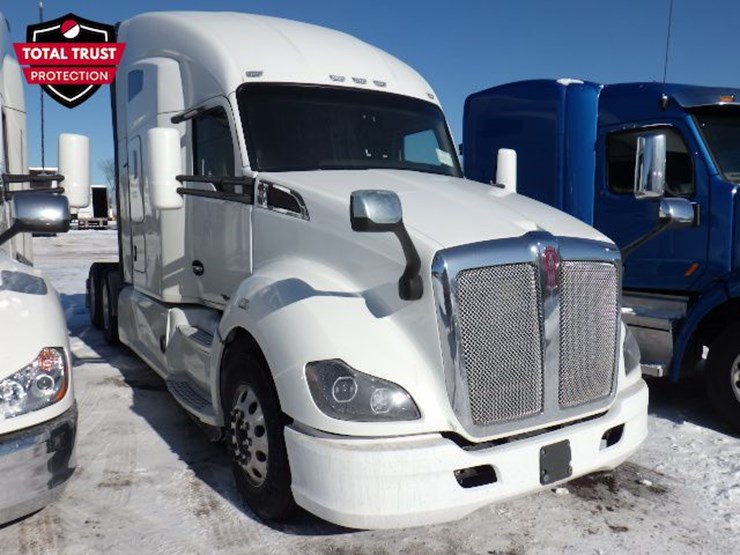 2020-kenworth-t680-image-3