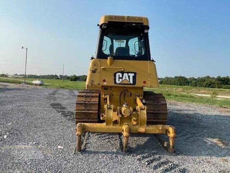 2016-caterpillar-d6k2-image-4