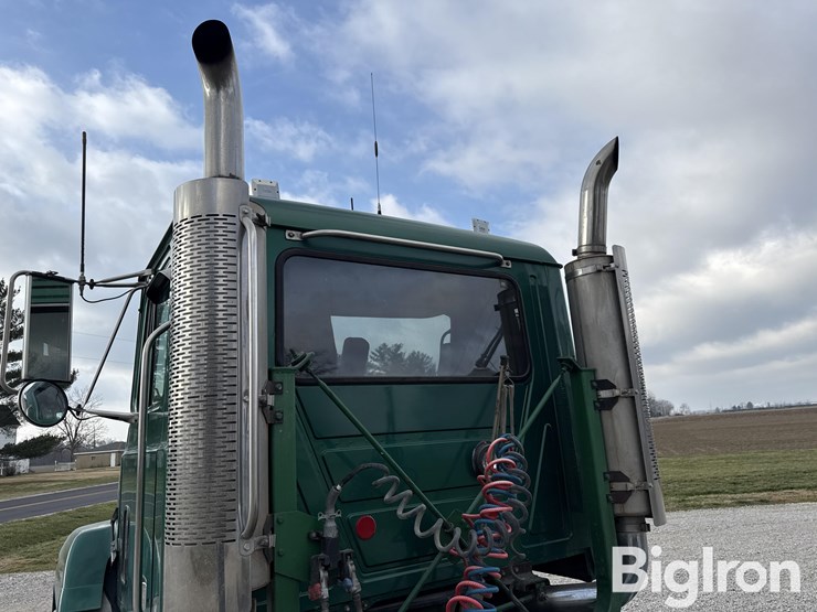 1993-mack-ch613-image-20