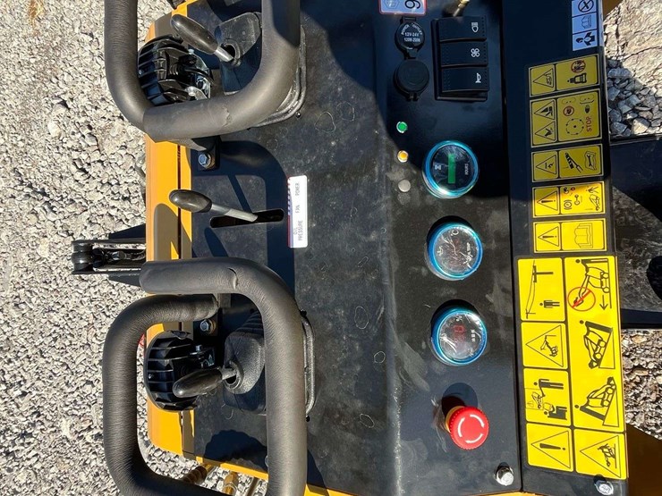 2026-agt-mx-crt23-compact-track-loader-mini-skid-steer-image-20