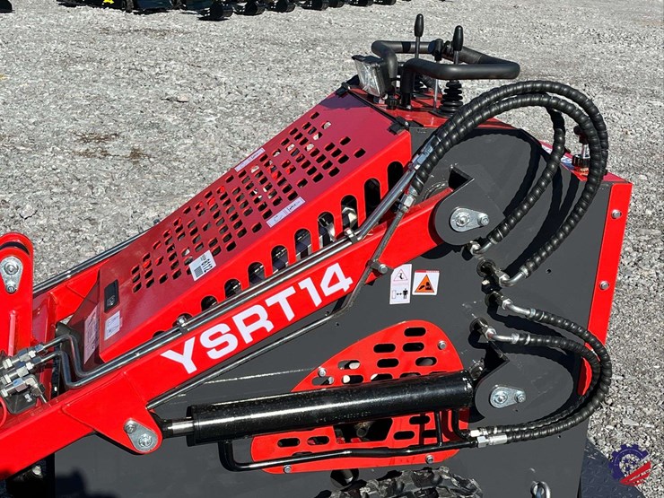 2026-agt-ysrt14-skid-steer-loader-attachment-image-17