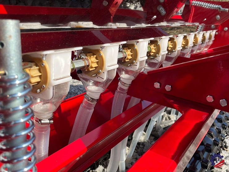 2026-agt-stsd10-skid-steer-seeder-attachment-image-9