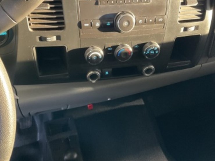 2009-chevrolet-silverado-1500-image-19