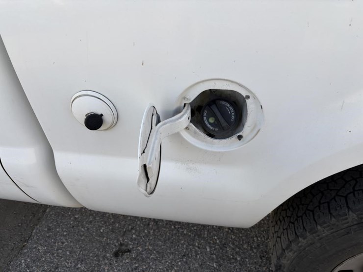 2006-ford-f250-image-34