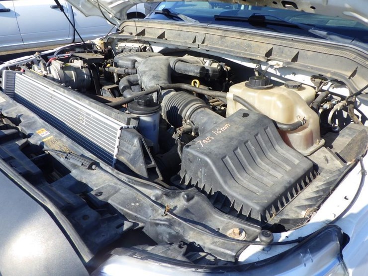 2012-ford-f550-image-16