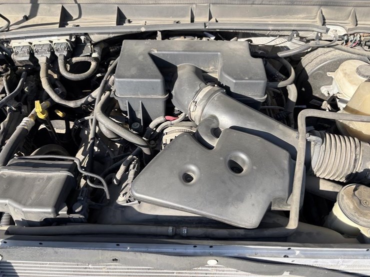 2011-ford-f250-image-23