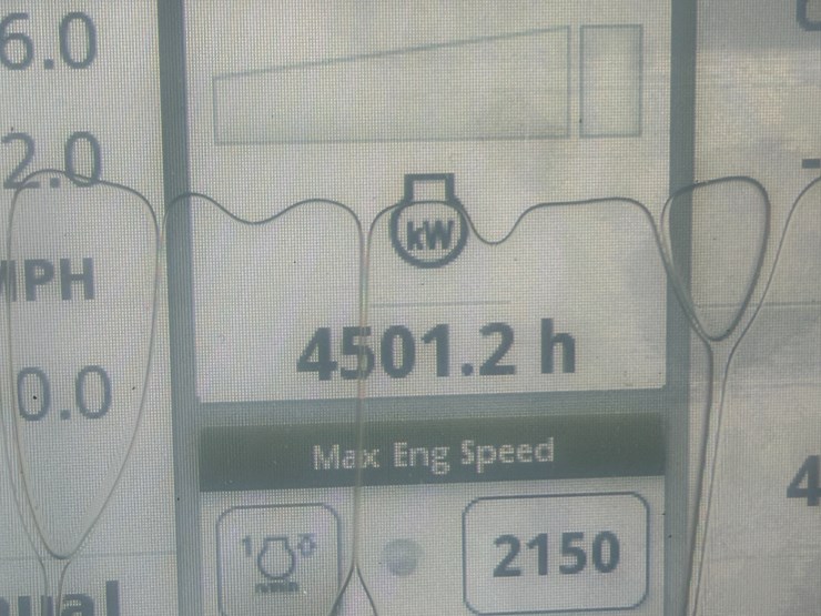 2015-john-deere-8370rt-image-106