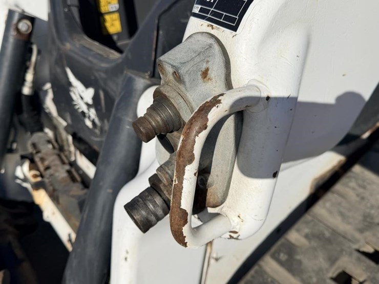 2022-bobcat-t66-image-7