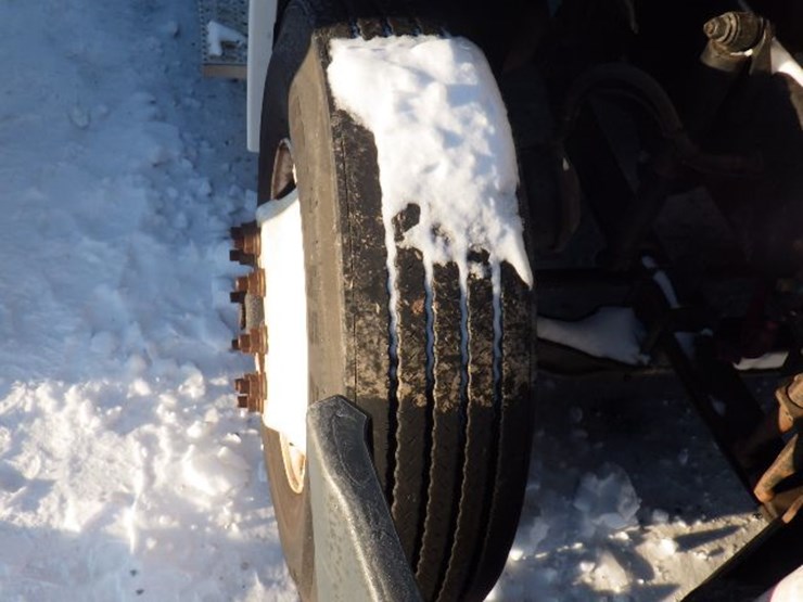 2018-freightliner-cascadia-125-image-19