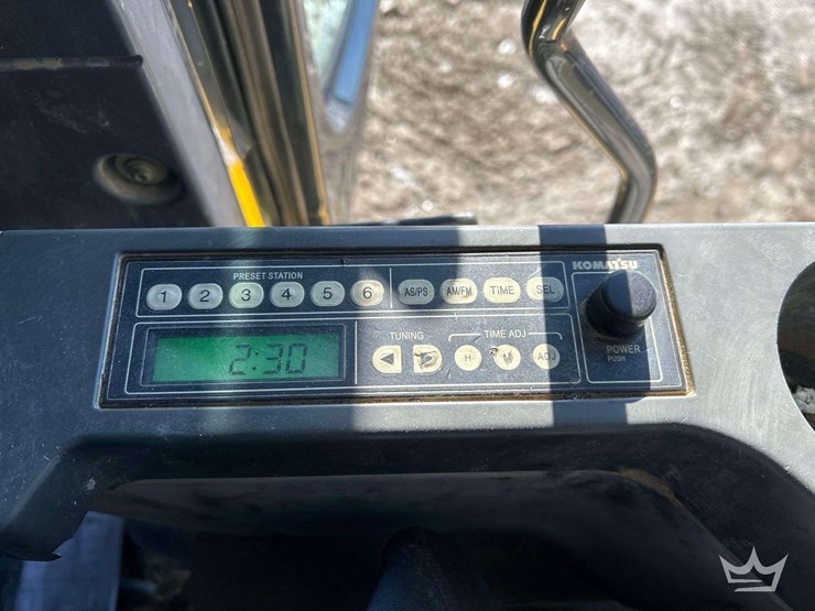 2011-komatsu-pc200-lc-8-image-20