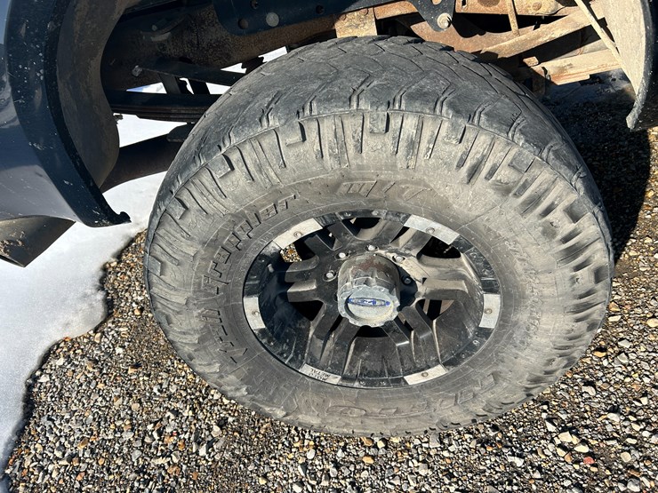 ford-f250-lariat-image-6