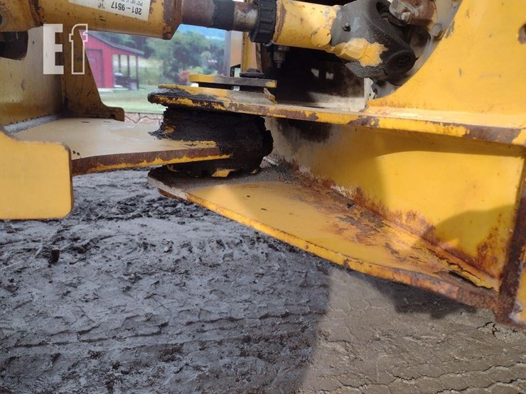 2006-caterpillar-930g-image-31