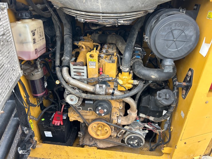 caterpillar-279d-image-9