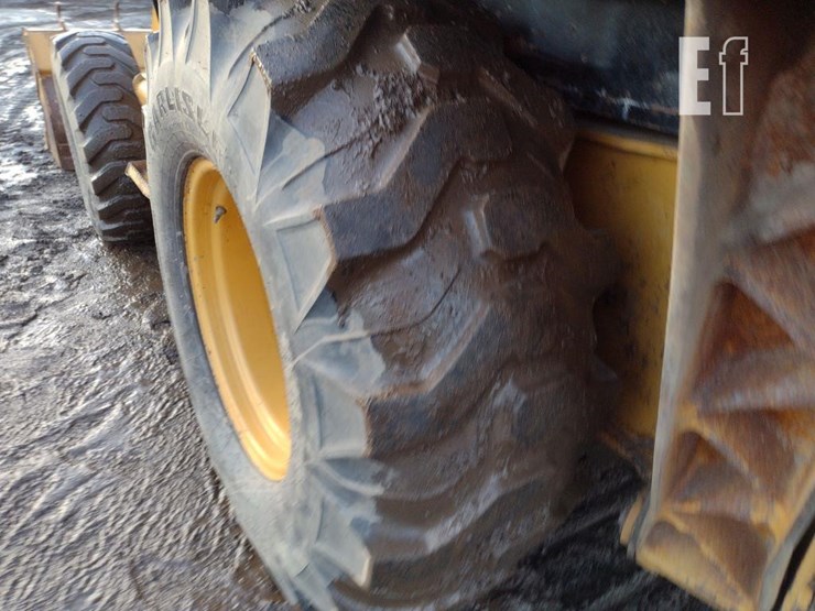 2005-caterpillar-420d-image-26