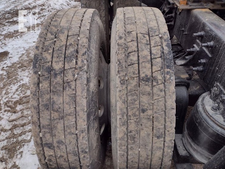 2000-international-9900-image-33