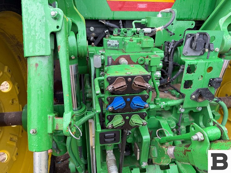 john-deere-7200r-image-25