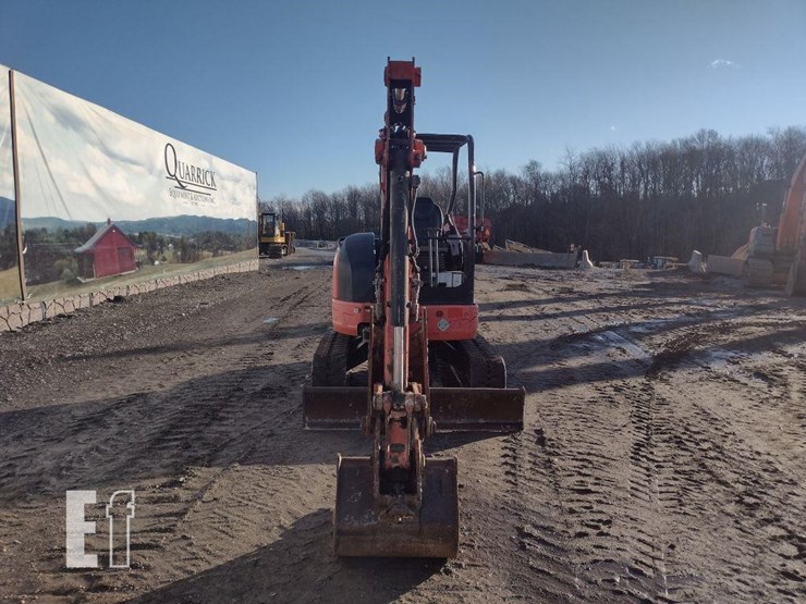 kubota-u35-4-image-2