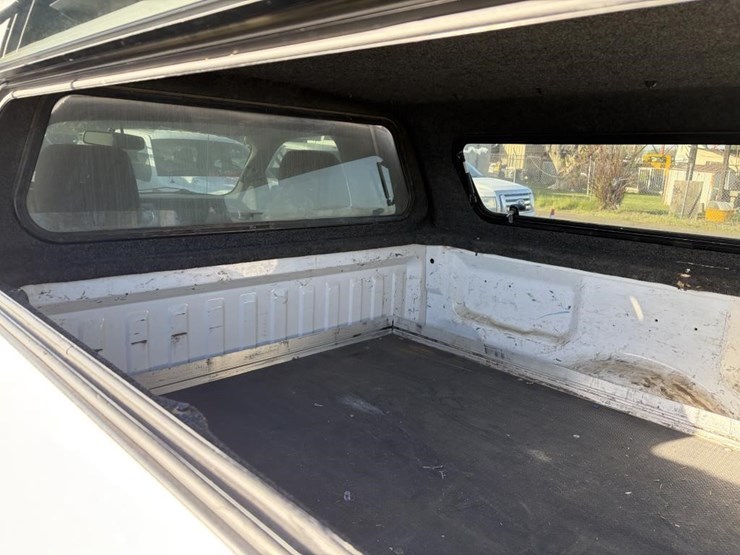 2011-ford-f150-image-25