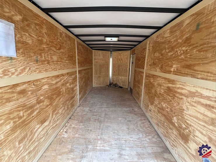 2023-homesteader-16’-enclosed-tag-trailer-image-17