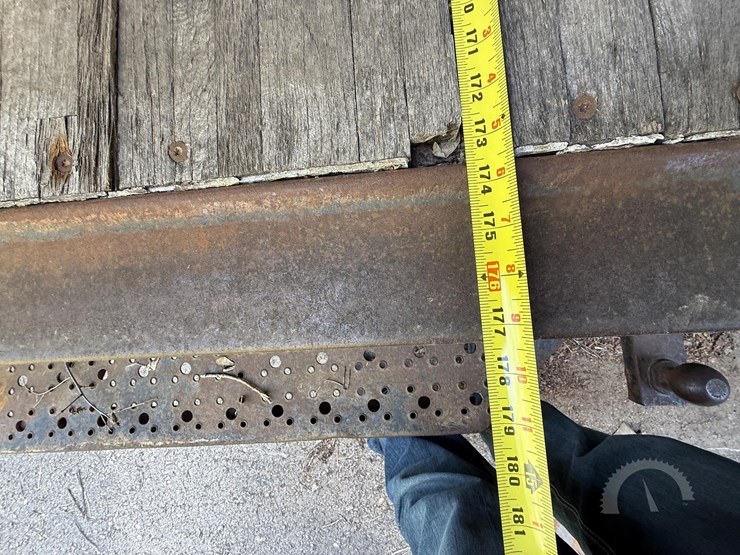 1985-ford-e350-image-9