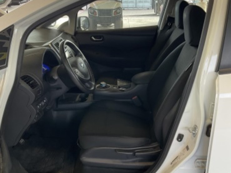 2015-nissan-lead-hatchback-image-21