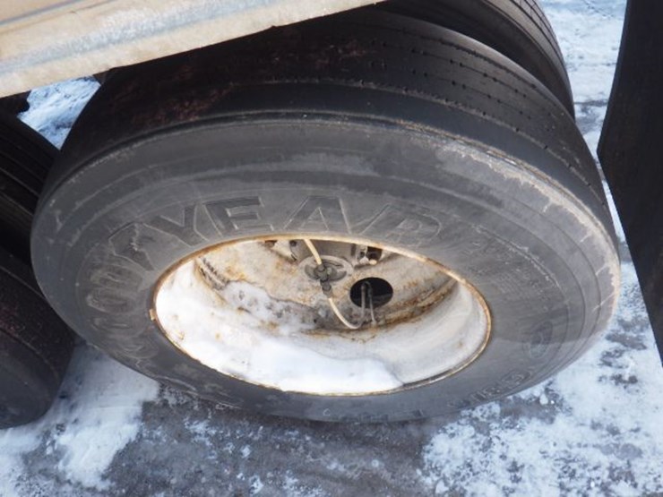 2018-hyundai-translead-image-15