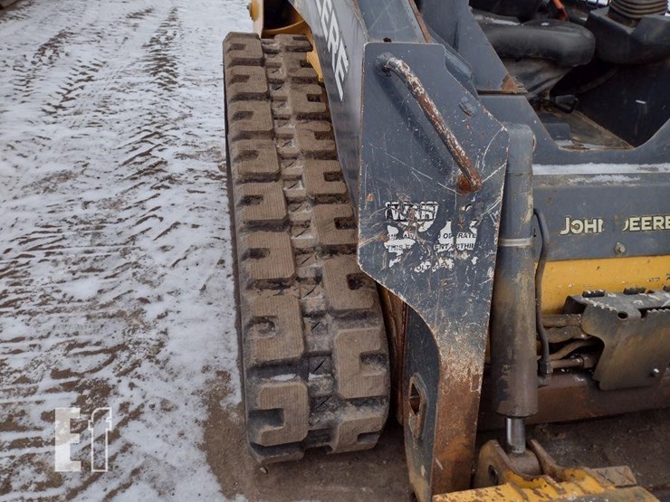 2019-deere-317g-image-34