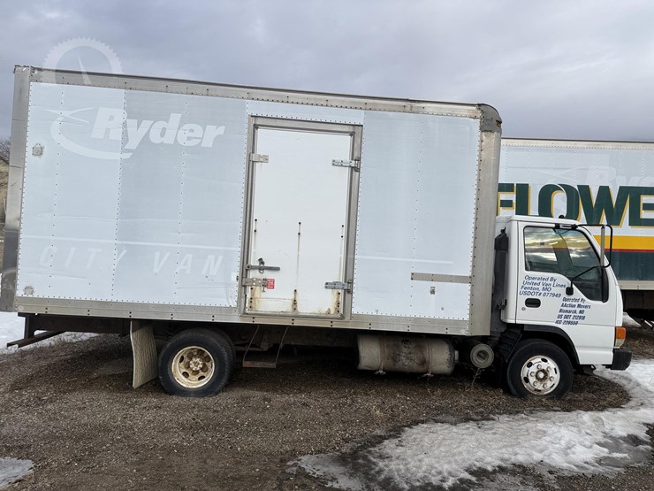 1998-isuzu-npr-image-15