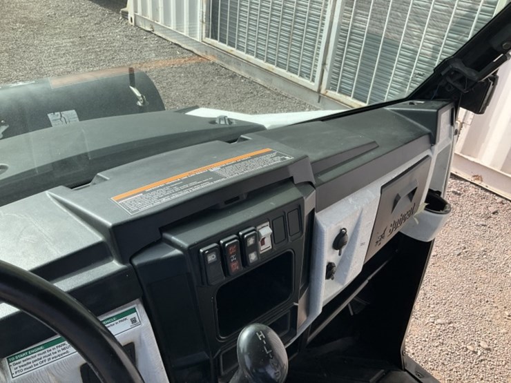 2013-bobcat-3650-image-19