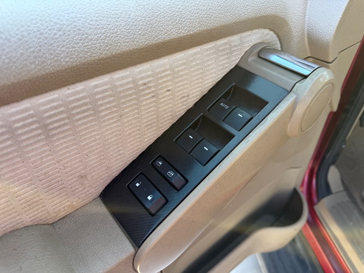 2008-ford-explorer-image-31