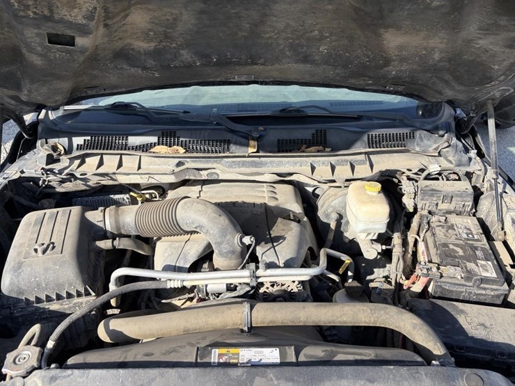 2015-dodge-ram-2500-image-18