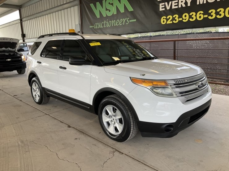 2013-ford-explorer-image-2