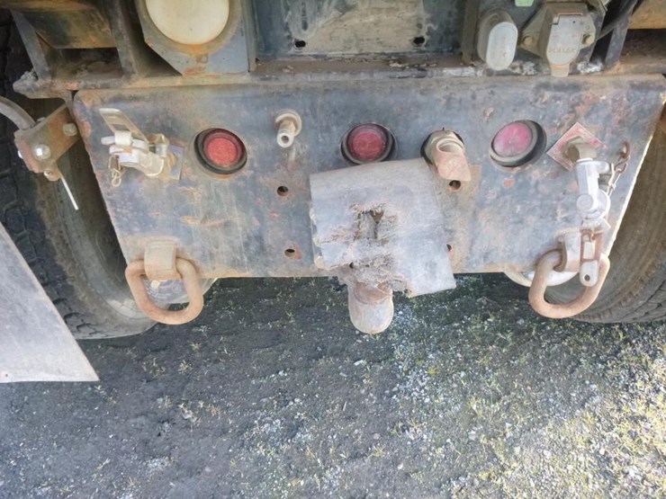 2001-international-2574-image-22