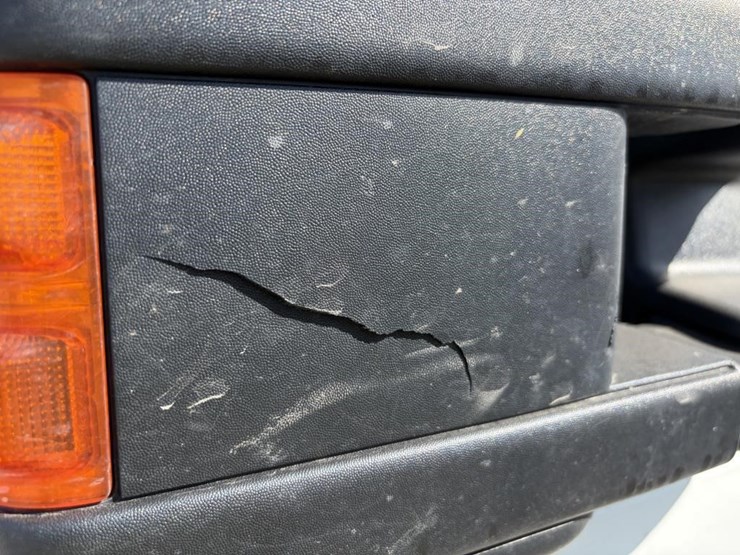 2011-ford-f250-image-37