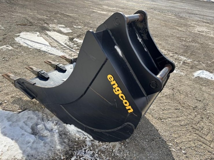 deere-245g-lc-image-7