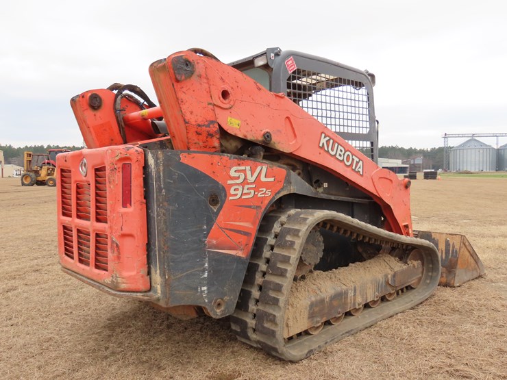2019-kubota-svl95-2s-image-7
