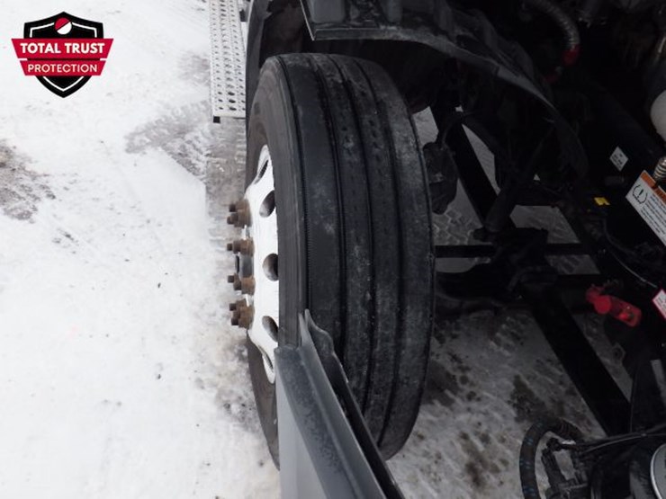 2021-freightliner-cascadia-116-image-21