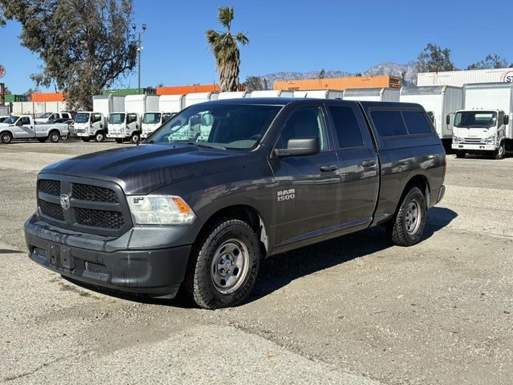 2016-dodge-1500-image-1