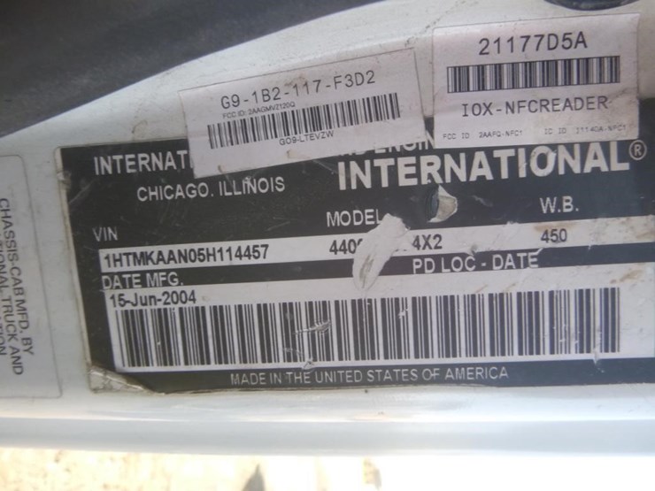 2005-international-durastar-4400-image-26