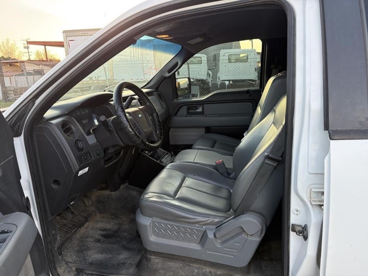 2013-ford-f150-xl-image-9