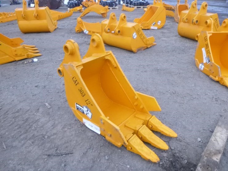 caterpillar-303-image-2