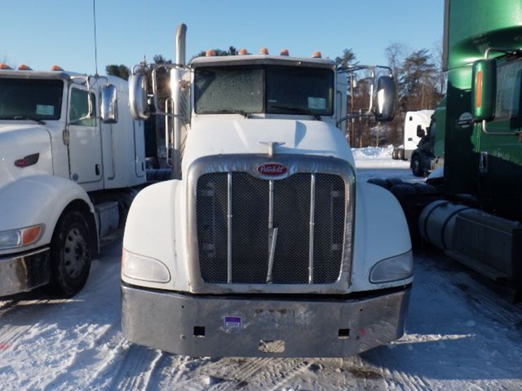 2014-peterbilt-386-image-2
