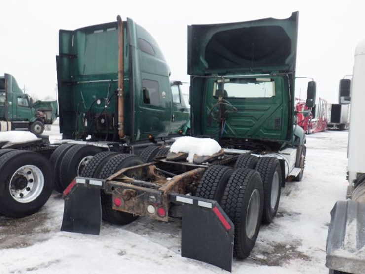 2015-international-prostar-image-9